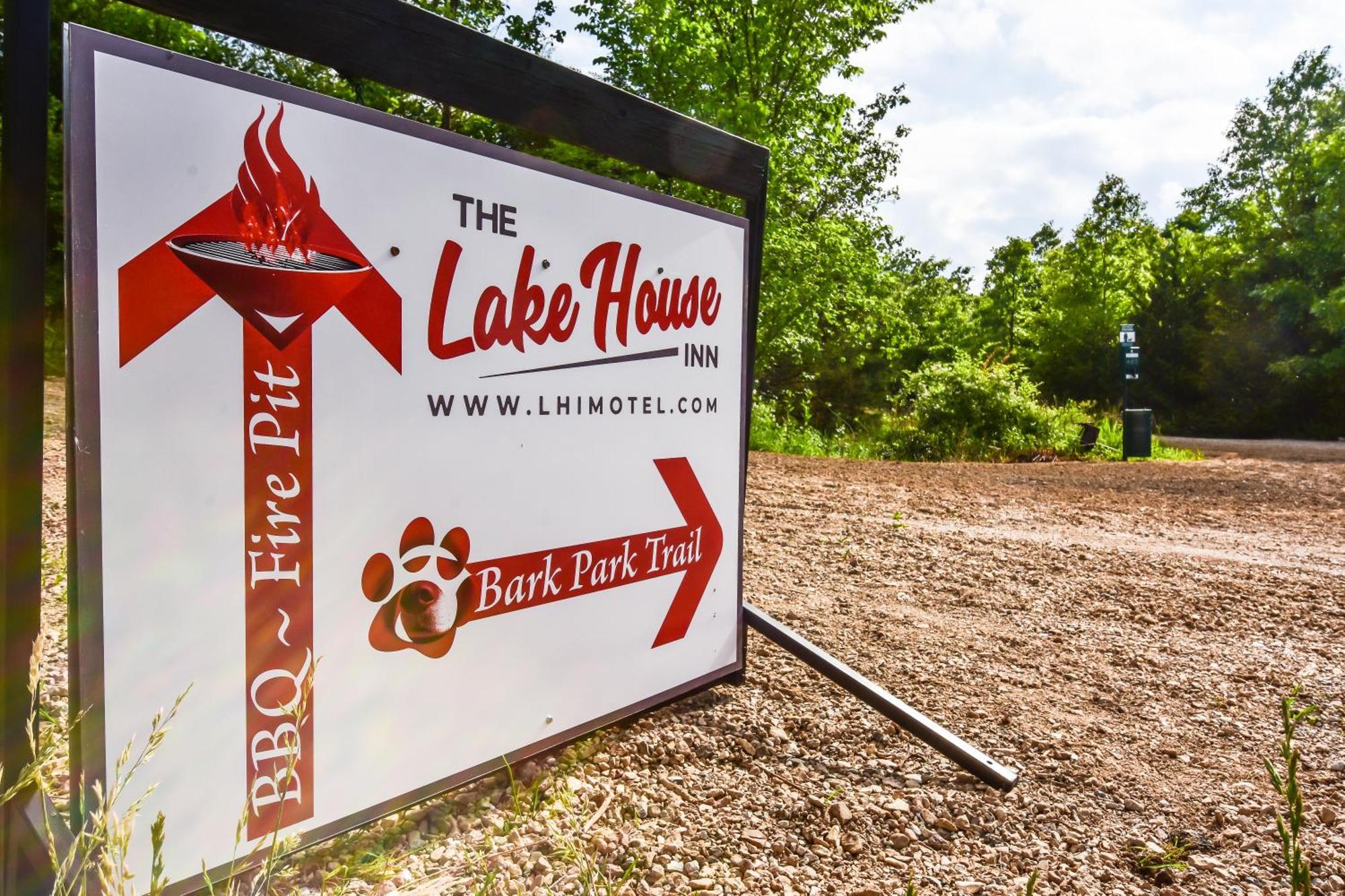 The Lake House Inn Laurie 외부 사진