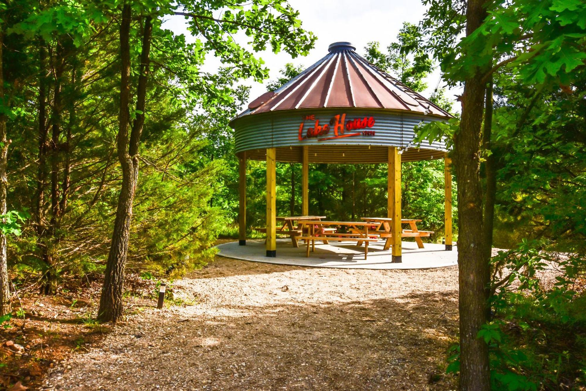 The Lake House Inn Laurie 외부 사진